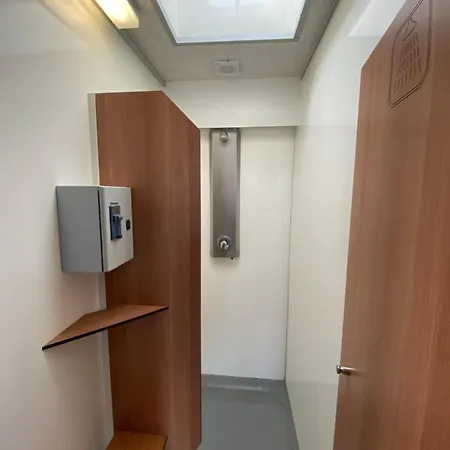 Unieke Slaapervaring Op Een Zeilboot In Het Centrum Van 船屋 奥斯滕德
